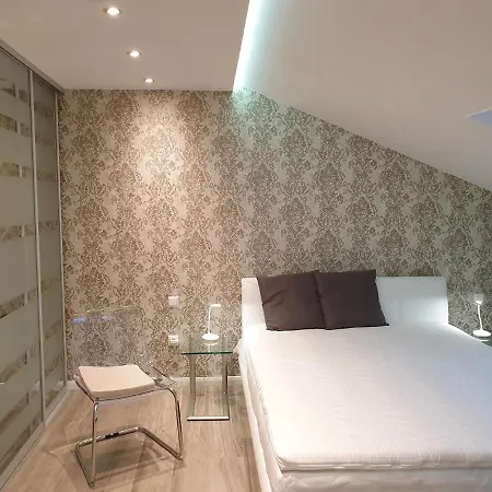 아파트 Und Ferienwohnung, Wohnen Auf Zeit, Kurring 8, 바트로다흐
