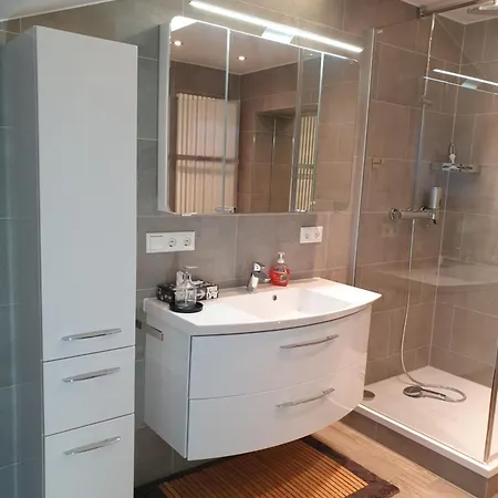 Und Ferienwohnung, Wohnen Auf Zeit, Kurring 8, 바트로다흐